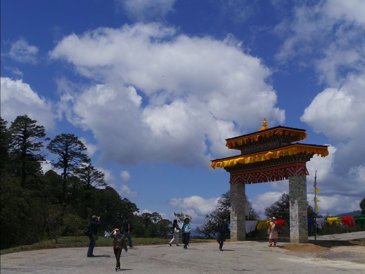 Douchla pass new monestary24